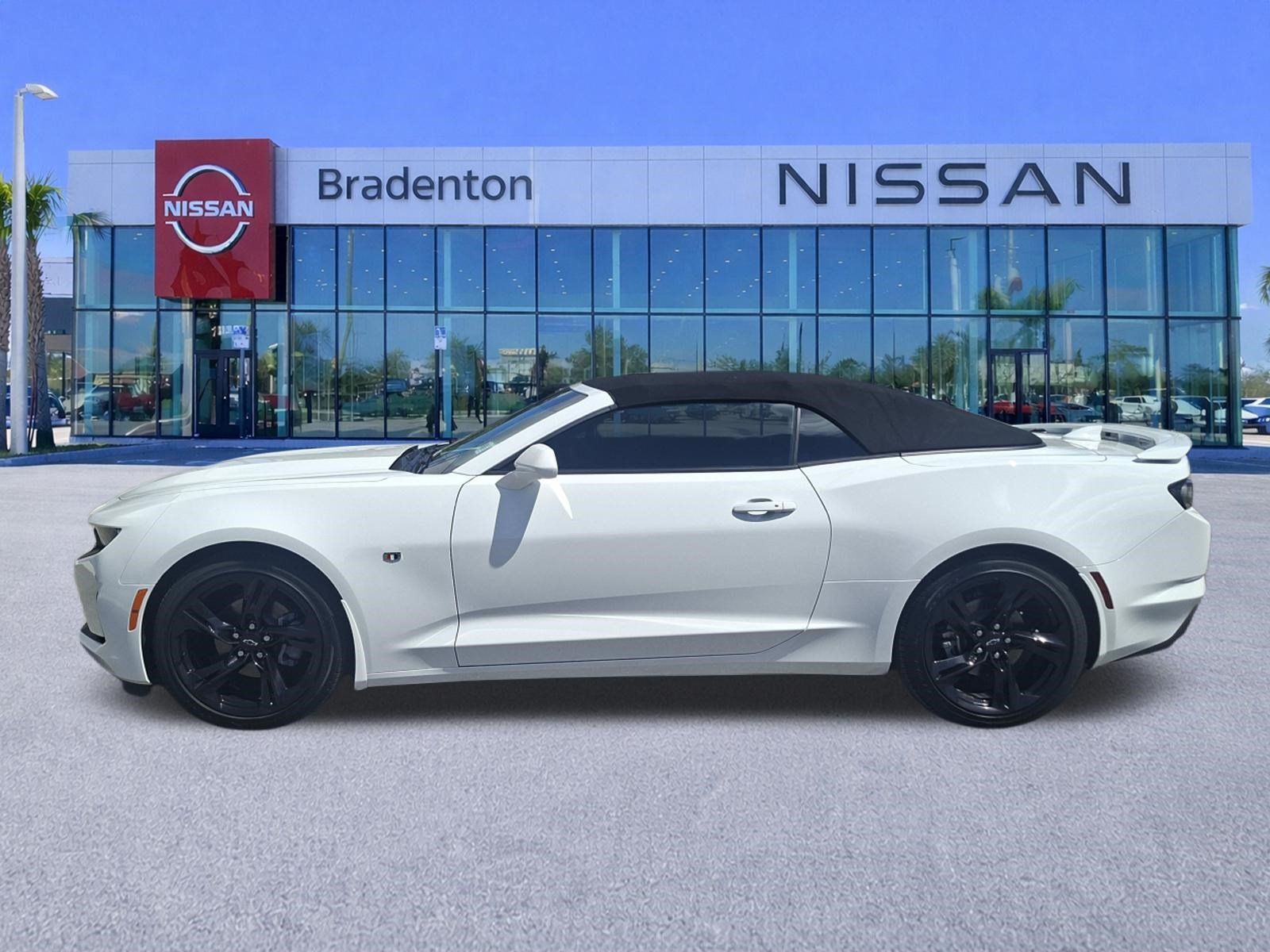 Used 2023 Chevrolet Camaro LT w/ RS Package RWD image 8