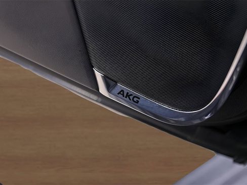 Used 2024 Cadillac Escalade Sport w/ Touring Package image 23