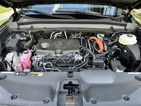 Used 2026 Toyota Grand Highlander AWD Hybrid image 15