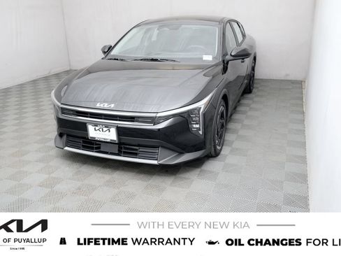 New 2026 Kia K4 GT-Line Turbo FWD image 1