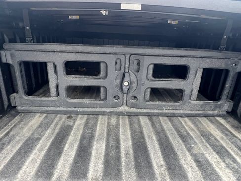 Used 2020 RAM 1500 Limited w/ Black Appearance Package AWD/4WD image 18