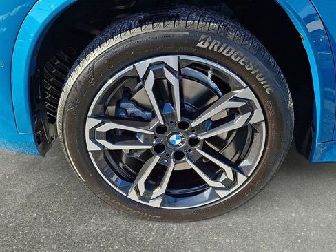 Certified 2025 BMW X1 xDrive28i w/ M Sport Package image 8