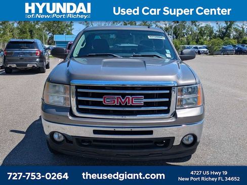 Used 2012 GMC Sierra 1500 SLE w/ Power Tech Package AWD/4WD image 8