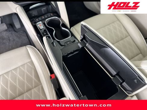 Certified 2023 Buick Envision Avenir AWD/4WD image 23