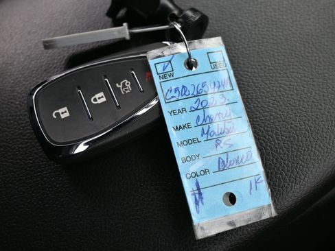 Used 2023 Chevrolet Malibu RS image 39