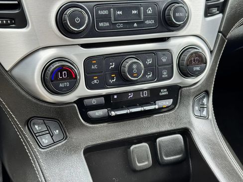 Used 2020 GMC Yukon SLT w/ Open Road Package AWD/4WD image 26