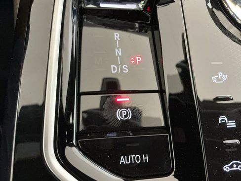 New 2025 BMW 760i xDrive 760i xDrive image 13