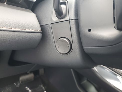 New 2026 Lincoln Nautilus Reserve w/ Jet Appearance Package image 15