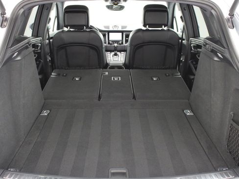 Used 2017 Porsche Macan S image 71