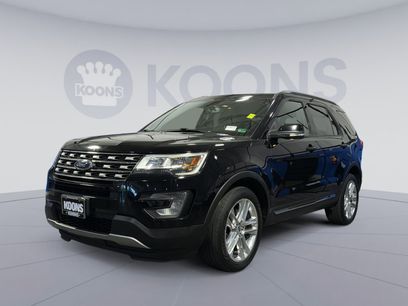 Used 2017 Ford Explorer XLT w/ Equipment Group 202A