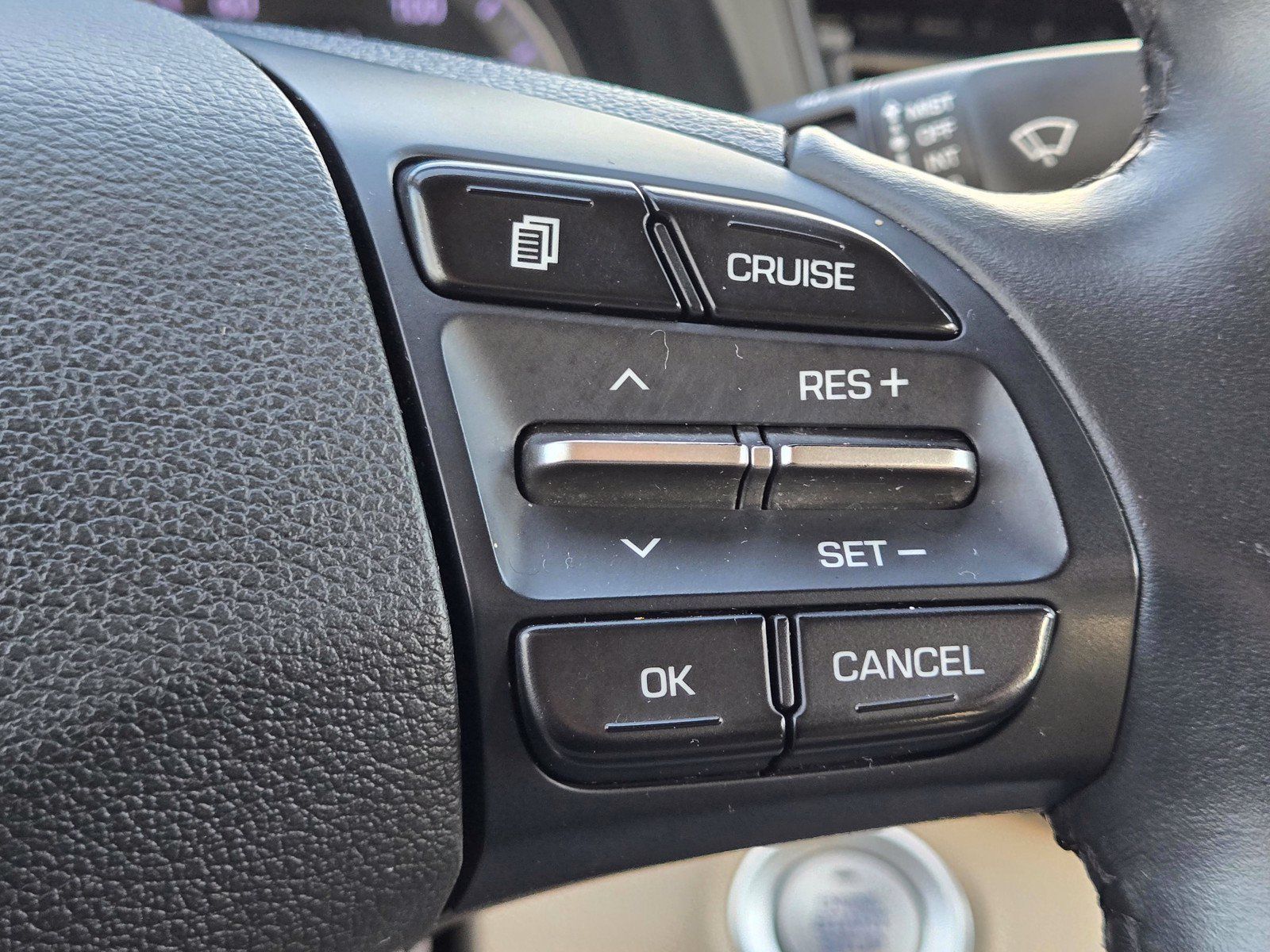 Used 2020 Hyundai Elantra Value Edition FWD image 27