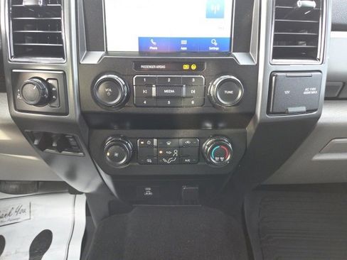 Used 2020 Ford F250 XLT w/ FX4 Off-Road Package image 29