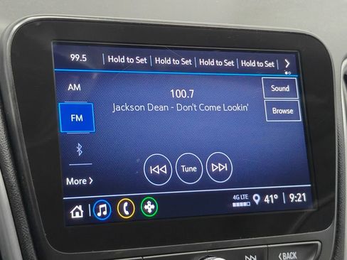 Used 2023 Chevrolet Malibu LS FWD image 29