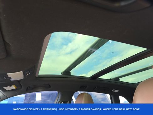 Used 2017 Audi Q5 2.0T Premium Plus w/ Technology Package image 15