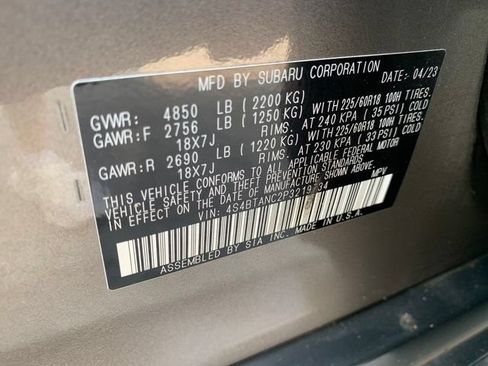 Used 2023 Subaru Outback Limited AWD/4WD image 35