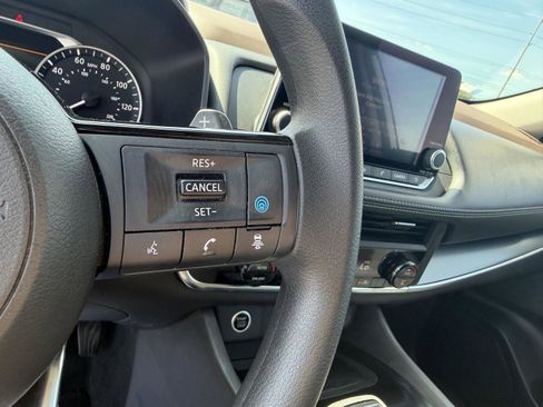 Used 2023 Nissan Rogue SV FWD image 22