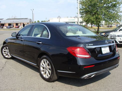 Used 2018 Mercedes-Benz E 300 E 300 image 4