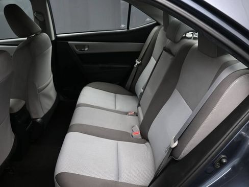 Used 2018 Toyota Corolla LE w/ Body Protection Package FWD image 20