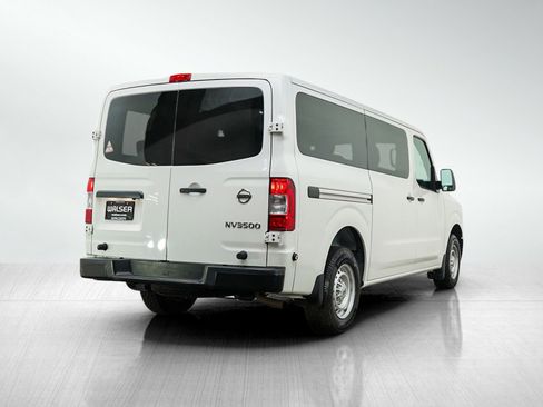 Used 2020 Nissan NV 3500 S image 5