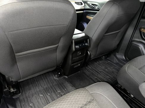 Used 2018 GMC Acadia SLE w/ Driver Alert Package I image 20