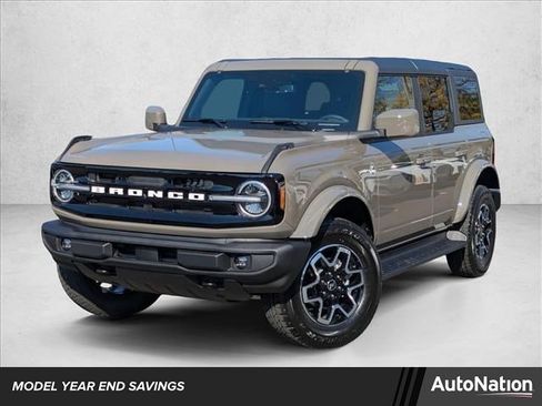 New 2025 Ford Bronco Outer Banks image 1