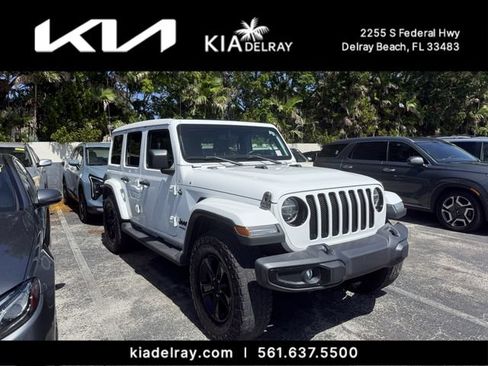 Used 2021 Jeep Wrangler Unlimited Sahara AWD/4WD image 1