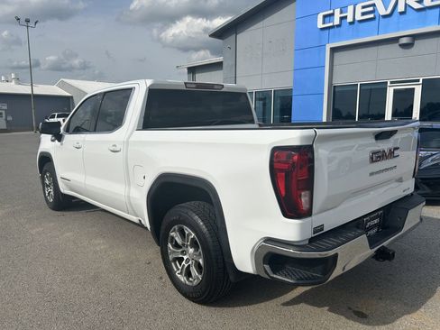 Used 2020 GMC Sierra 1500 SLE w/ SLE Value Package image 6