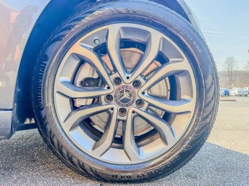 Used 2018 Mercedes-Benz C 300 4MATIC Sedan w/ Premium Package image 17