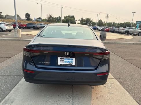 New 2025 Honda Accord SE image 9