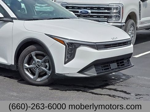 Used 2025 Kia K4 FWD image 55