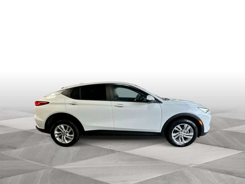 Used 2024 Buick Envista Preferred w/ Convenience I Package FWD image 9