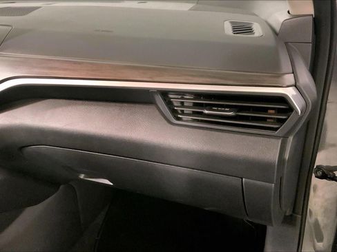 Used 2025 Nissan Altima 2.5 SV image 16