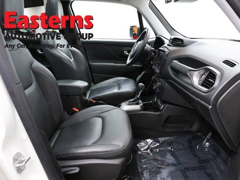 Used 2022 Jeep Renegade Limited w/ Sun, Sound & Wheels Group AWD/4WD image 25