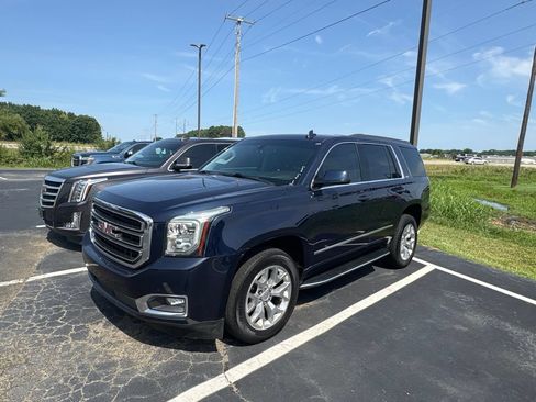 Used 2019 GMC Yukon SLE w/ SLE Value Package AWD/4WD image 6