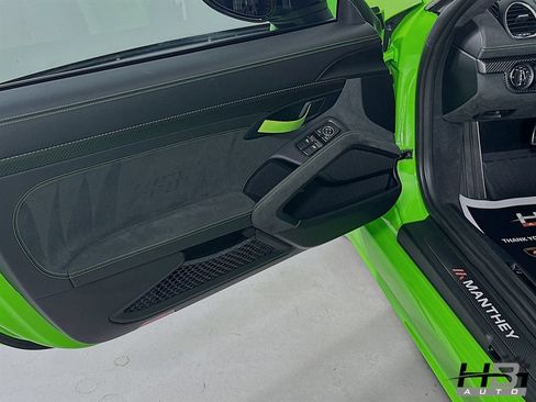 Used 2024 Porsche 718 Cayman GT4 RS w/ Weissach Package RWD image 13