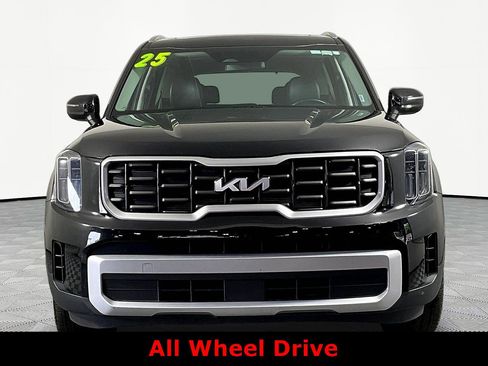 Used 2025 Kia Telluride S AWD/4WD image 2