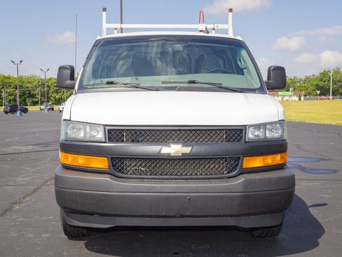 Used 2022 Chevrolet Express 2500 Extended w/ Driver Convenience Package RWD image 2