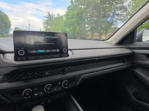 Certified 2023 Honda Accord LX image 16