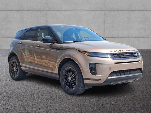 Used 2026 Land Rover Range Rover Evoque S AWD/4WD image 3