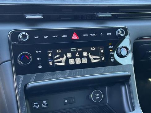 New 2026 Genesis GV80 3.5T Prestige image 25