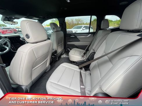 New 2026 GMC Acadia Elevation w/ Black Edition image 13