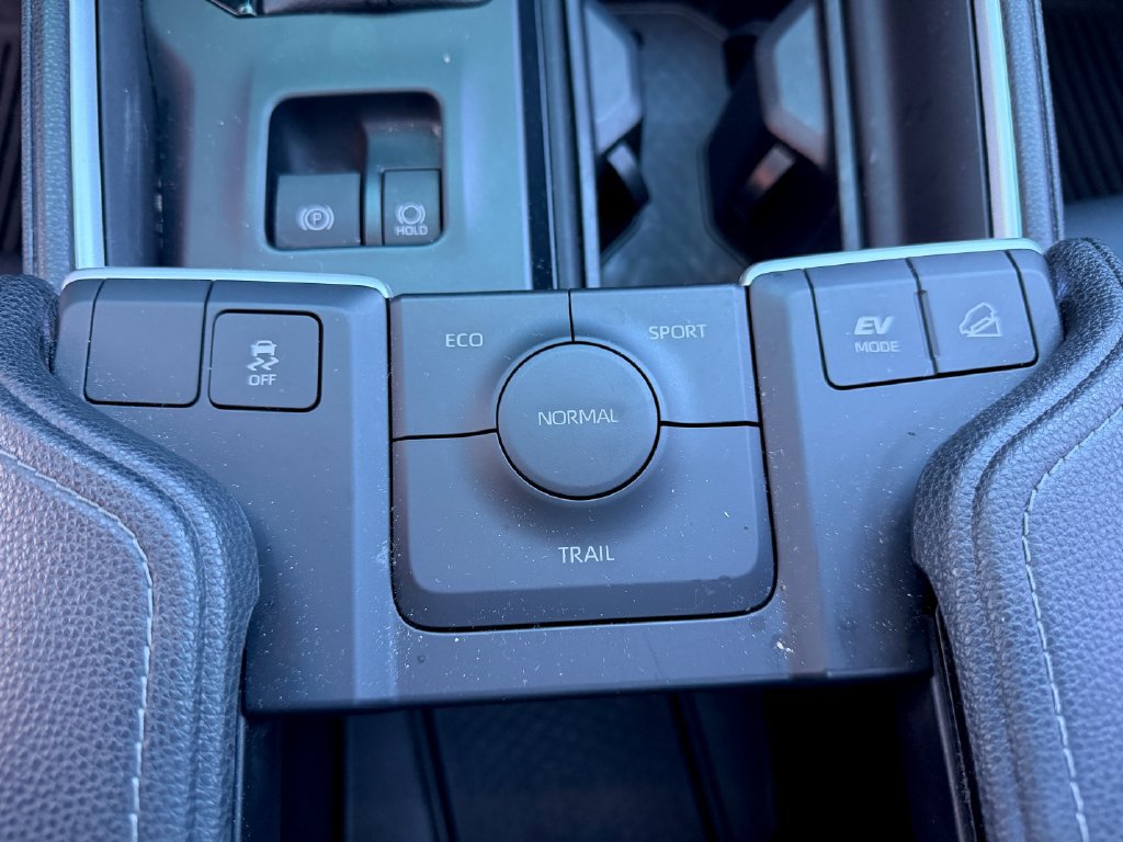 Used 2025 Toyota Grand Highlander AWD Hybrid image 19