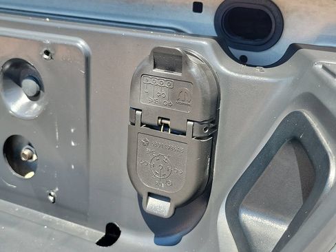 Used 2017 RAM 2500 Laramie AWD/4WD image 31