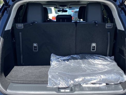 Certified 2026 INFINITI QX60 Pure w/ Cargo Package FWD image 13