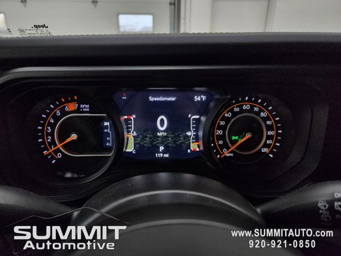 New 2025 Jeep Wrangler Unlimited Rubicon w/ Steel Bumper Group image 13