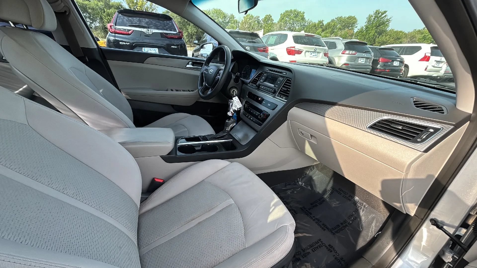 Used 2015 Hyundai Sonata SE FWD image 21