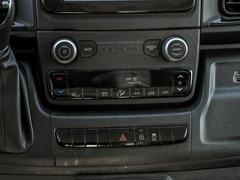 Used 2023 RAM ProMaster 2500 FWD image 15