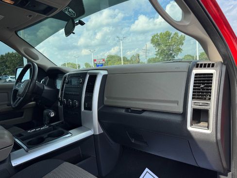 Used 2011 RAM 1500 Classic SLT AWD/4WD image 19