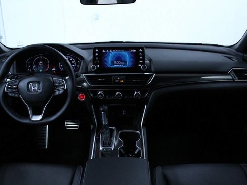 Used 2019 Honda Accord Sport image 26