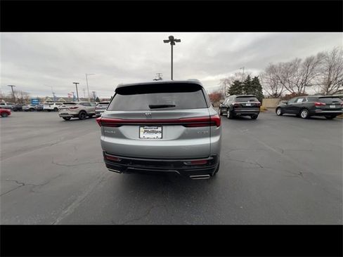 Certified 2025 Buick Enclave Sport Touring image 7